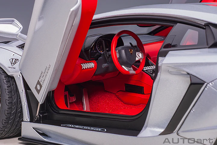 AUTOart 1:18 Liberty Walk Lamborghini Aventador Limited Edition in Matte Metallic Silver - Image 5