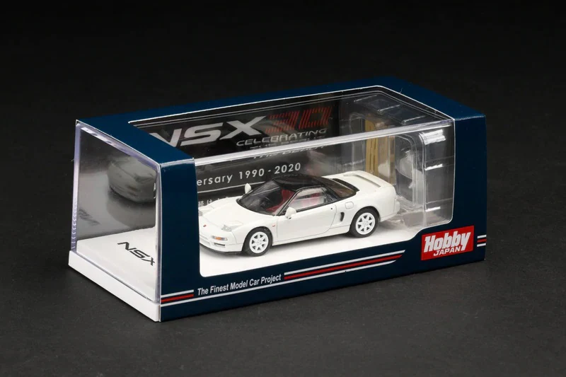 Hobby Japan 1:64 Honda NSX (NA1) Type-R 1994 in Championship White with Engine Display Model - Image 5