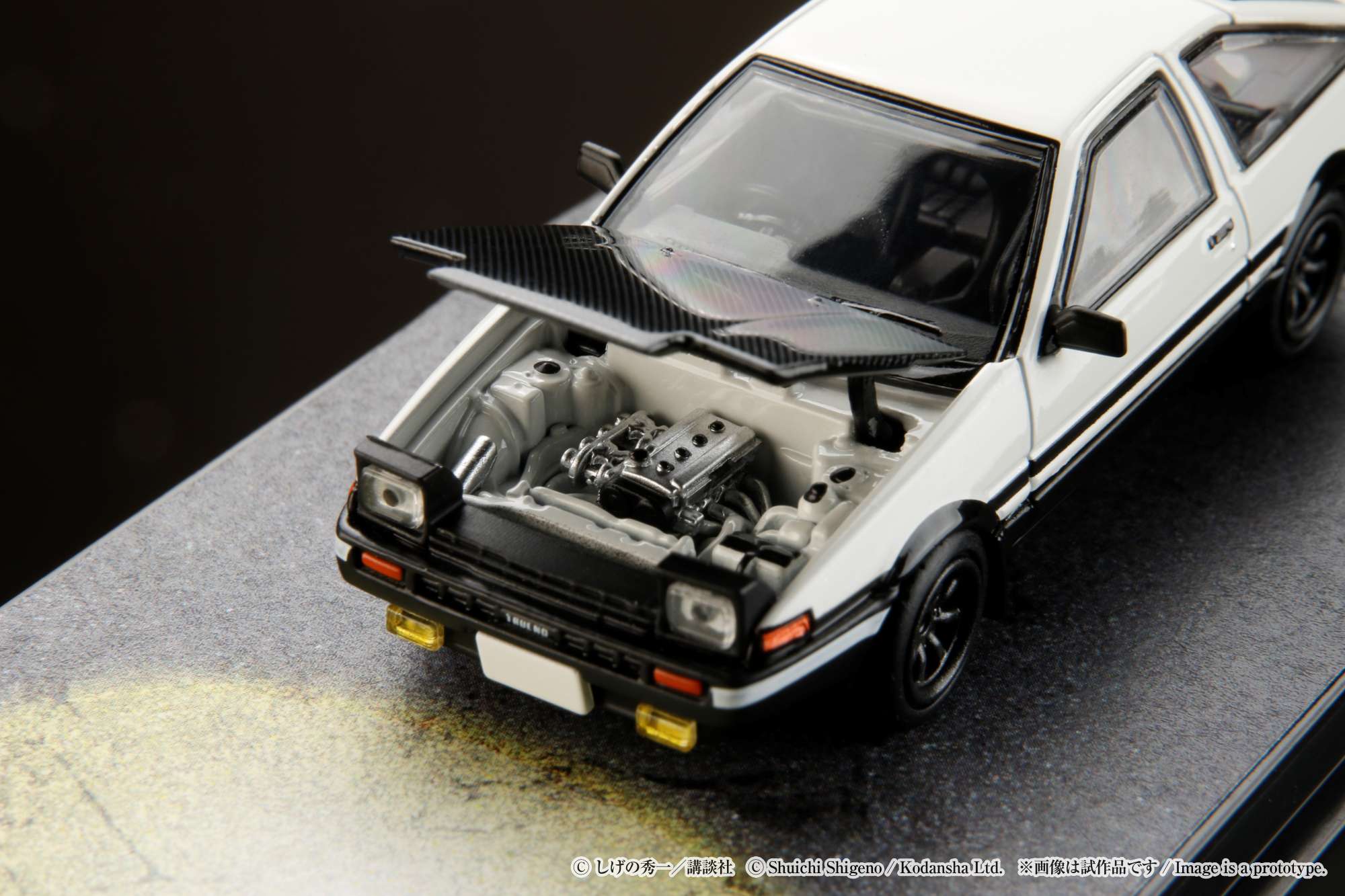 Hobby Japan 1:64 Toyota Sprinter Trueno (AE86) Initial D Final Version VS Shinji Inui - Image 13