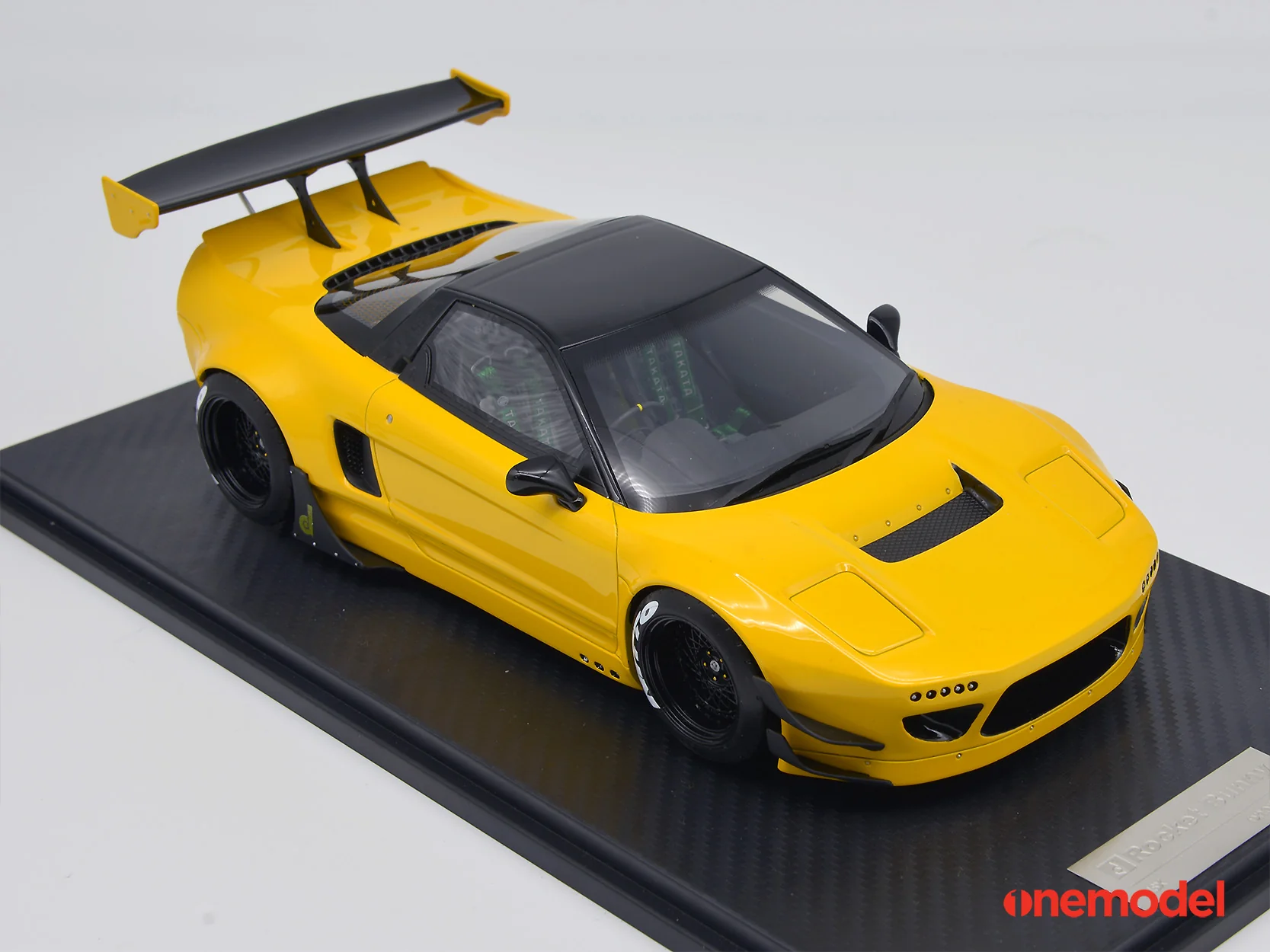 One Model 1:18 Honda NSX NA1 GT Rocket Bunny Yellow - Image 4