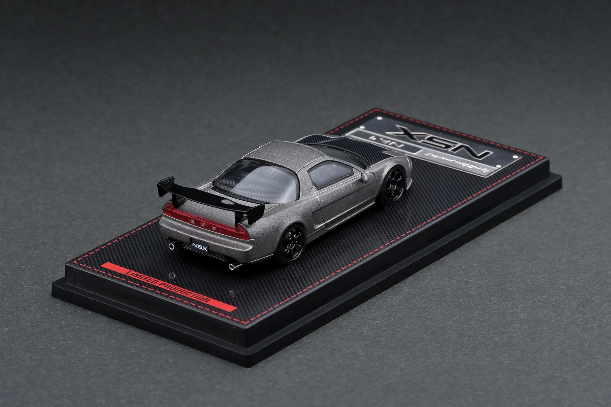 Ignition Model 1:64 Honda NSX NA1 Titanium Matte Gray - Image 2