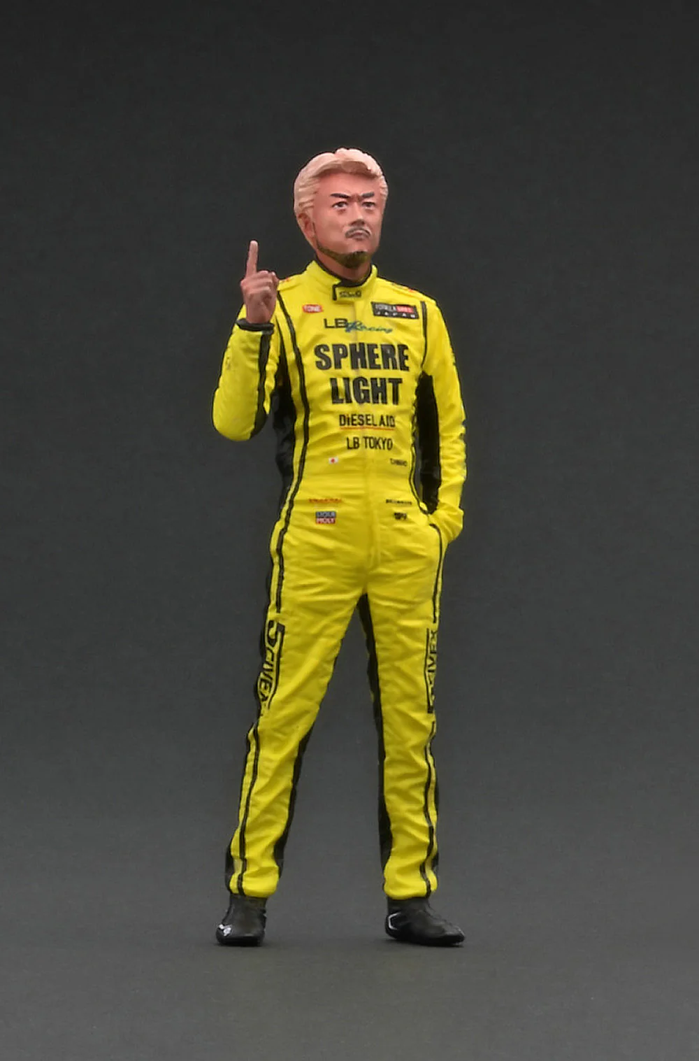 Ignition Model 1:18 Nissan Silvia (S15) LBWK Super Silhouette with Mr. Hibino Figure - Image 5