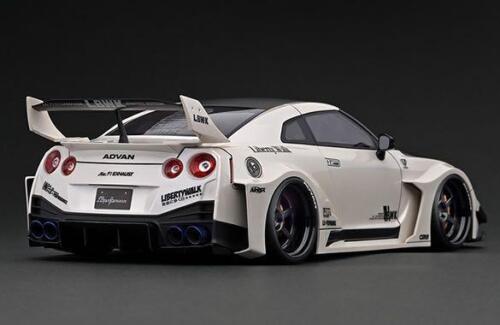 Ignition Model 1:18 Nissan Skyline GTR 35GT-RR Silhouette WORKS LB in White with Ms. Kato Figure - Image 4