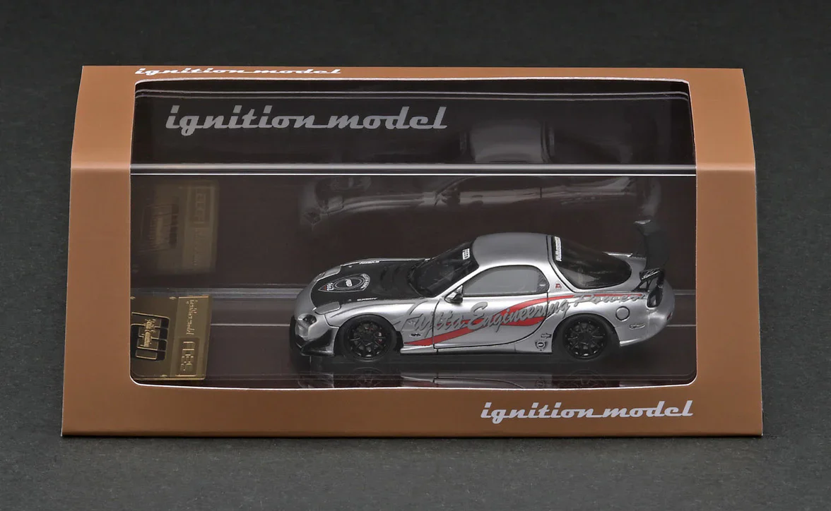 Ignition Model 1:64 Mazda RX-7 (FD3S) FEED in Silver - Image 3