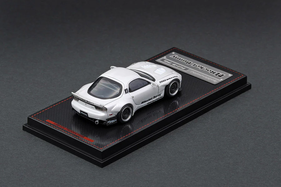 Ignition Model 1:64 Mazda RX-7 FD3S Rocket Bunny in White - Image 2