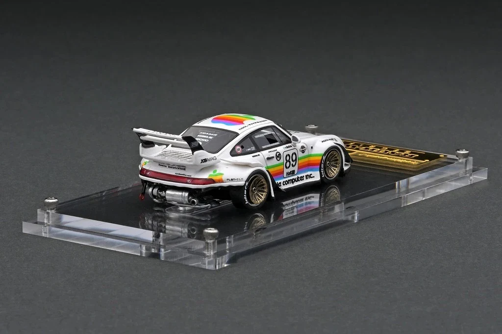 Ignition Model 1:64 Porsche 993 RWB Apple in White - Image 2