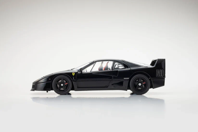 Kyosho 1:18 Ferrari F40 1987 in Black - Image 2