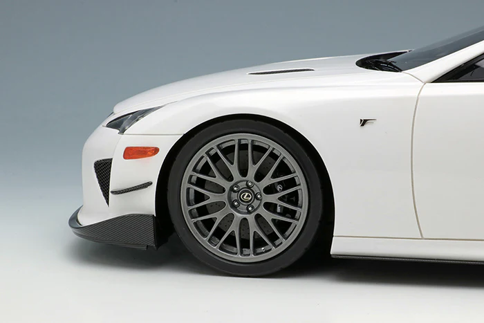 1:18 Lexus LFA Nurburgring Package 2012 White - Image 3