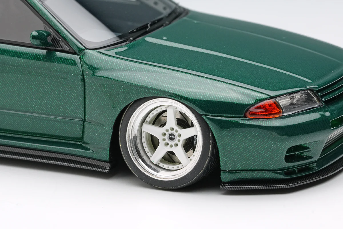 *PREORDER* Make Up Co., Ltd / Eidolon 1:43 Nissan Skyline GT-R (BNR32) Garage Active Skyline GT-R Wide Body Carbon-R No.9 - Image 5