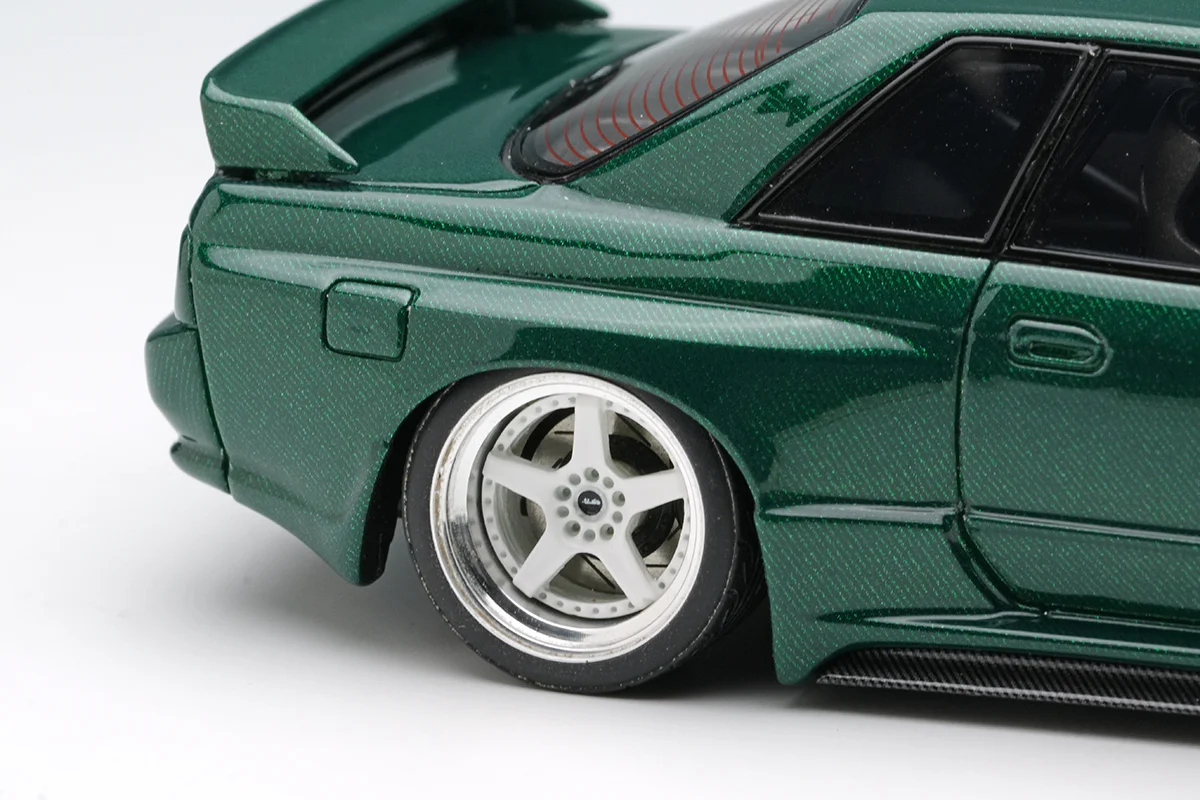 *PREORDER* Make Up Co., Ltd / Eidolon 1:43 Nissan Skyline GT-R (BNR32) Garage Active Skyline GT-R Wide Body Carbon-R No.9 - Image 6