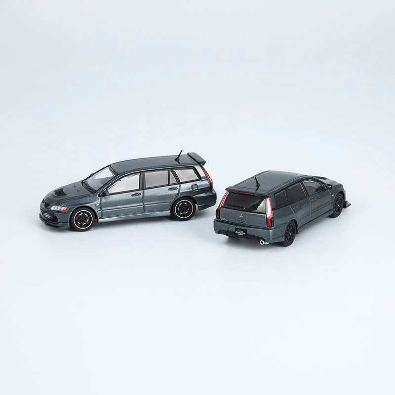 INNO Models 1:64 Mitsubishi Lancer EVO IX Wagon Medium Purplish Gray Mica with Extra Wheels - Image 3