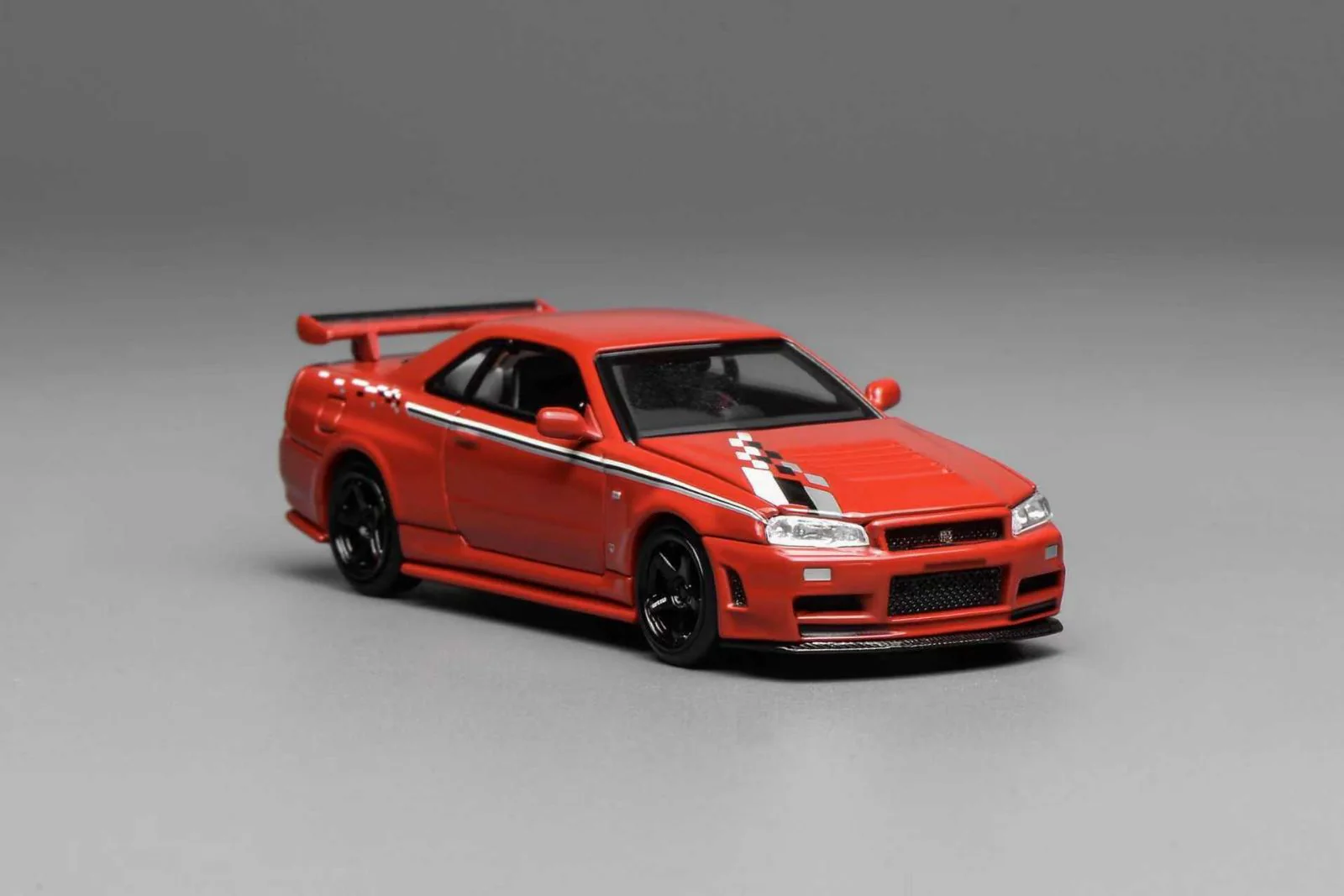 *PREORDER* MotorHelix 1:64 Nissan Skyline GT-R (R34) Nismo Customized - Nismo Red - Image 2