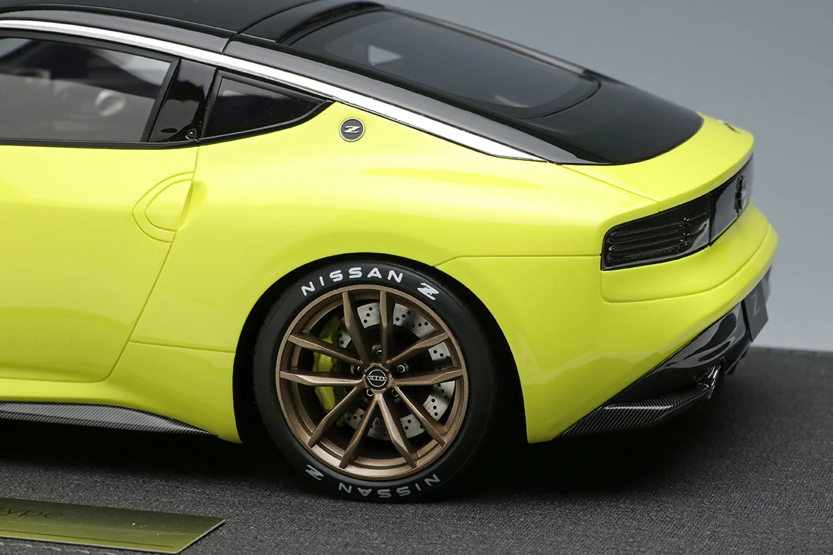 Make Up Co., Ltd / IDEA 1:18 Nissan Fairlady Z Prototype 2020 in Ikazuchi Yellow - Image 6