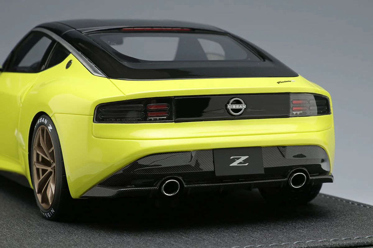 Make Up Co., Ltd / IDEA 1:18 Nissan Fairlady Z Prototype 2020 in Ikazuchi Yellow - Image 8