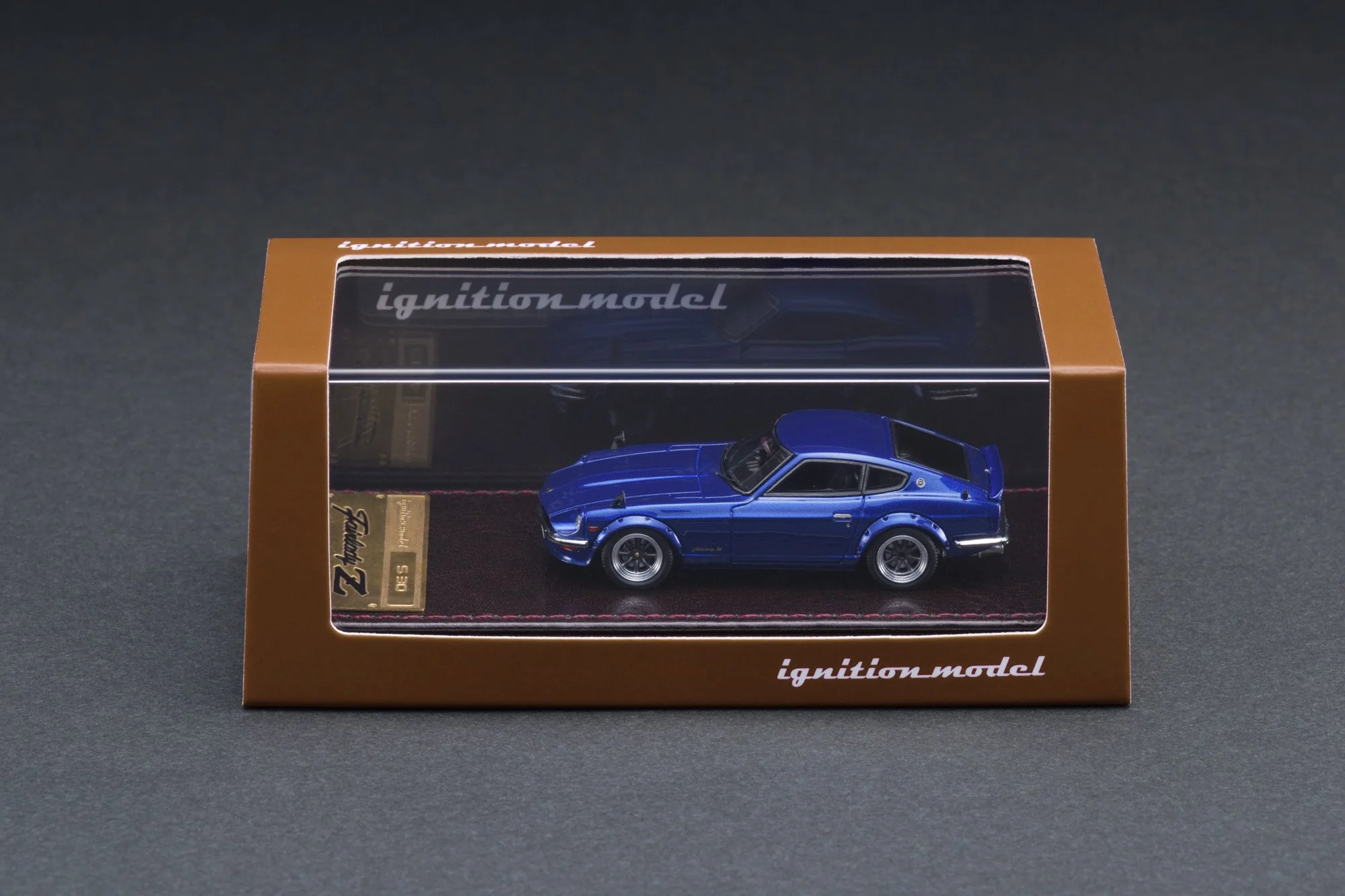 Ignition Model 1:64 Nissan Fairlady Z (S30) in Blue Metallic - Image 3