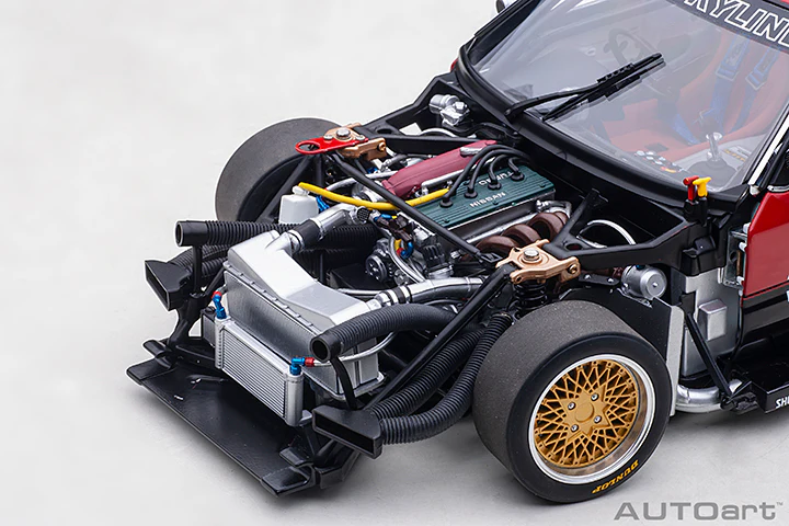AUTOart 1:18 Nissan Skyline RS Turbo Super Silhouette 1982 - Image 4