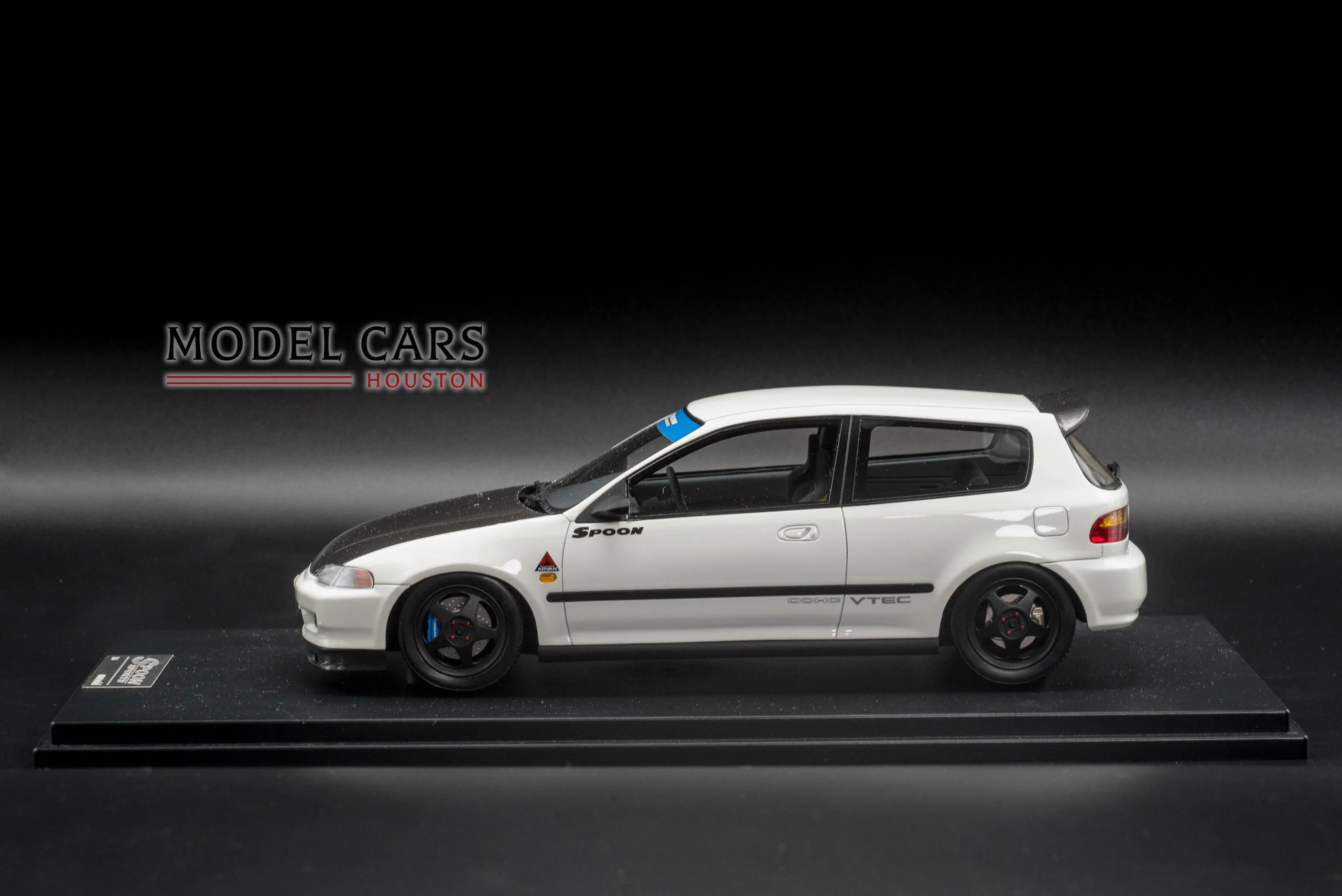 One Model 1:18 Honda Civic EG6 Spoon Sports White - Image 3