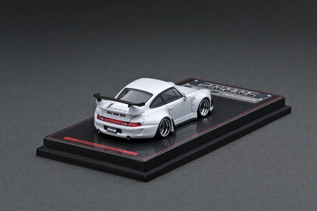 Ignition Model 1:64 Porsche 993 RWB in Pearl White - Image 2