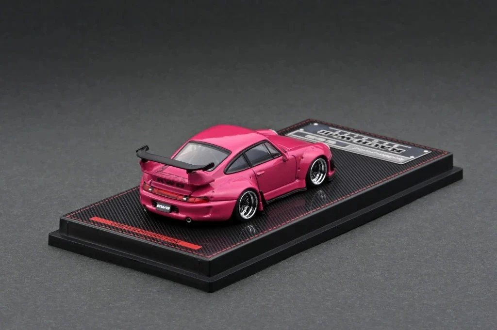 Ignition Model 1:64 Porsche 993 RWB in Pink - Image 2