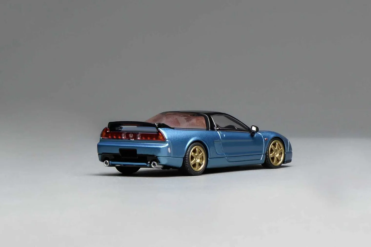 MotorHelix 1:64 Honda NSX Customized Version in Blue - Image 2