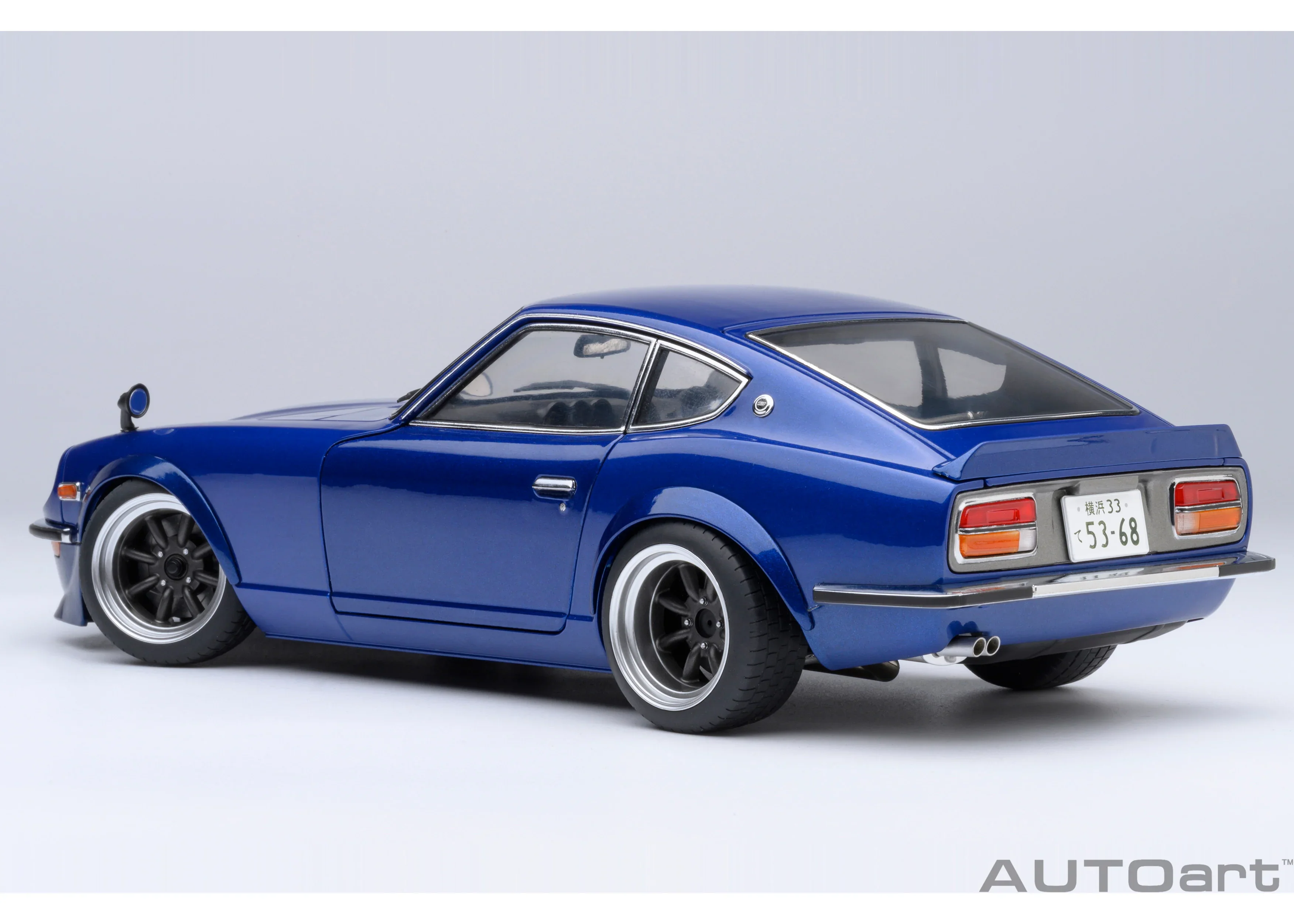 AUTOart 1:18 Nissan Fairlady Z Wangan Midnight Akuma no Z, Comic #1 Verison - Image 2