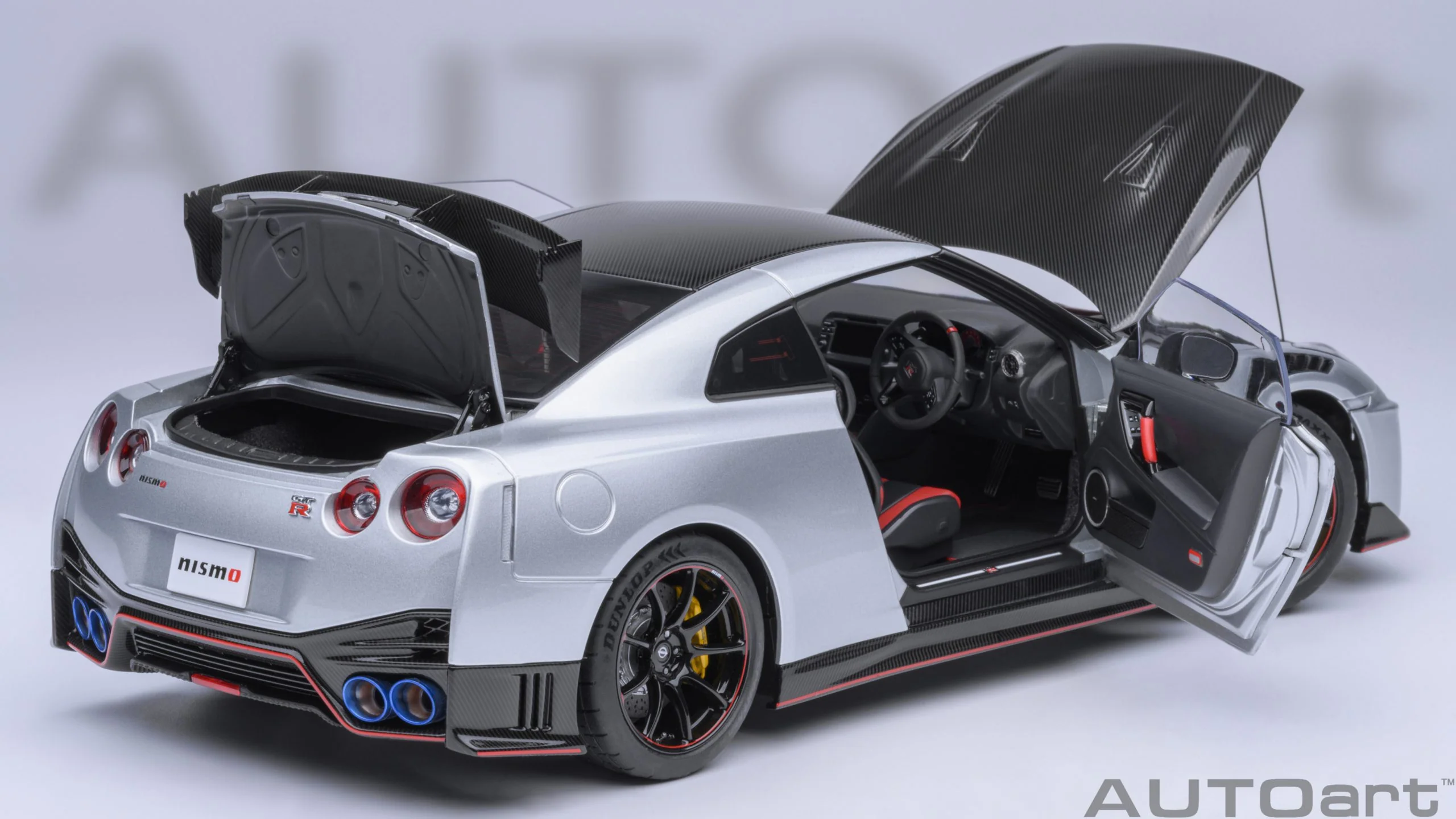 AUTOart 1:18 Nissan GT-R (R35) NISMO 2022 Special Edition in Ultimate Metal Silver - Image 8