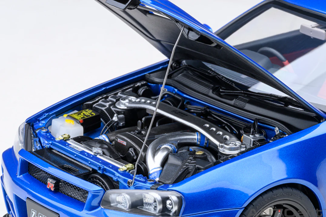 AUTOart 1:18 Nissan Skyline GT-R (R34) NISMO Z-Tune in Bayside Blue - Image 7