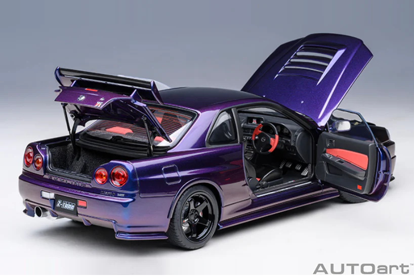 AUTOart 1:18 Nissan Skyline GT-R (R34) NISMO Z-Tune in Midnight Purple III - Image 3