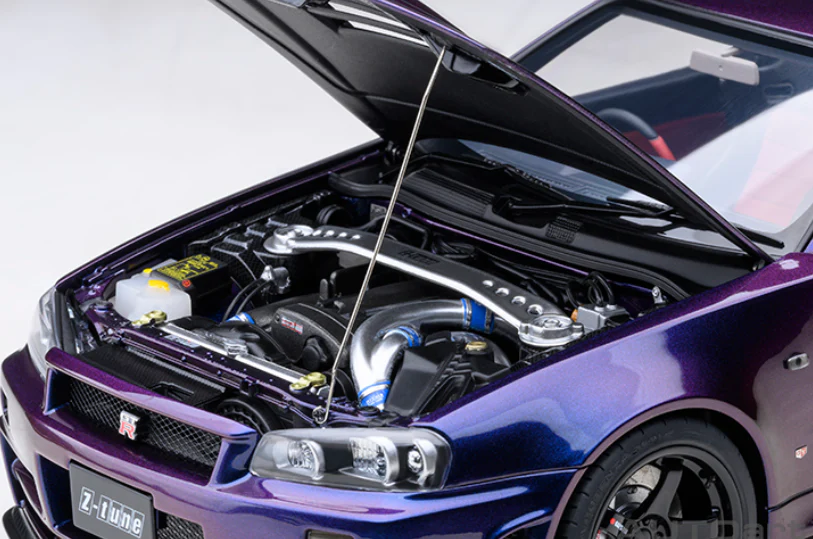 AUTOart 1:18 Nissan Skyline GT-R (R34) NISMO Z-Tune in Midnight Purple III - Image 4