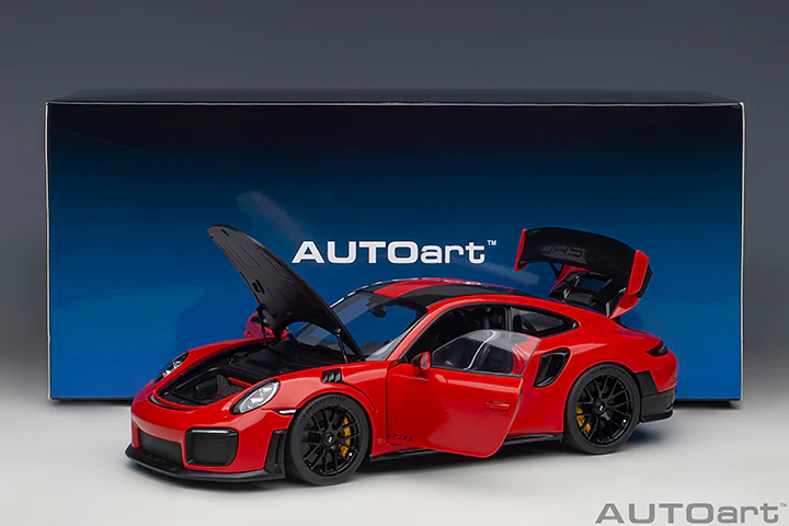AUTOart 1:18 Porsche 911 (991.2) GT2 RS Weissach Package in Guards Red - Image 9