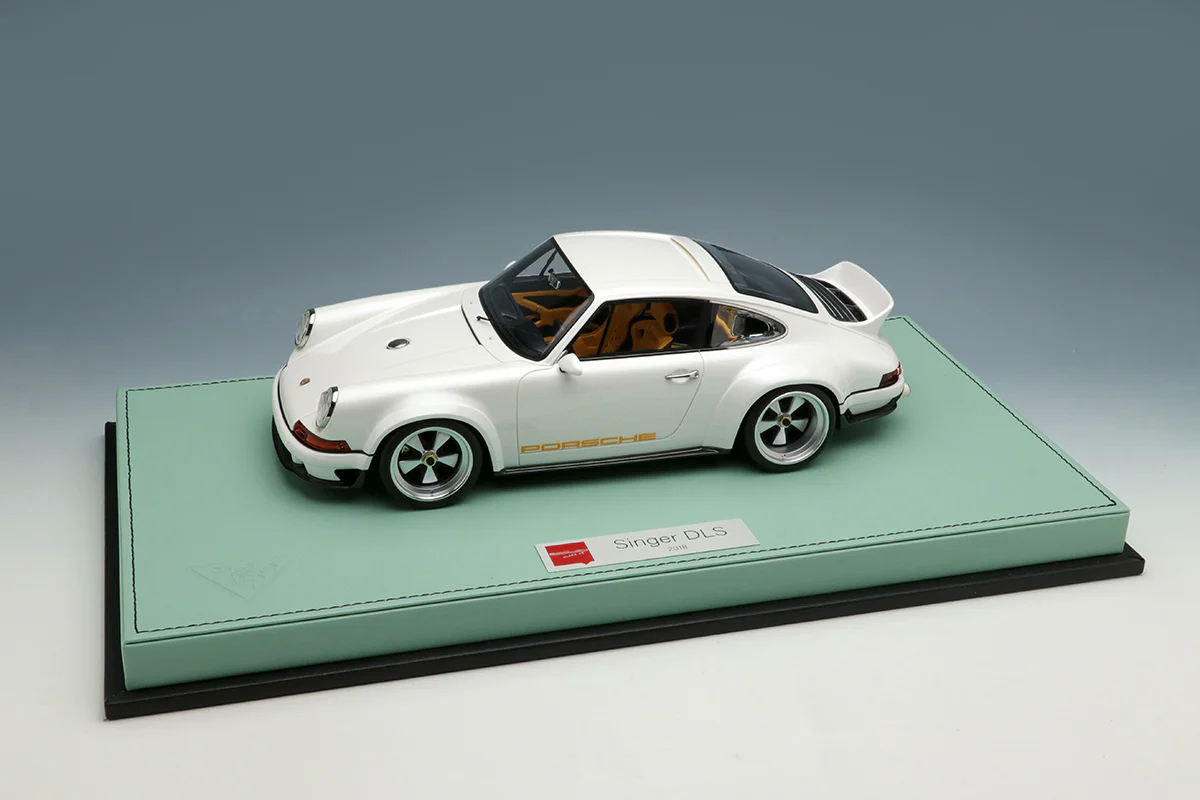 EIDOLON 1:18 Porsche 911 (964) Singer DLS 2018 in Pearl White - Image 10