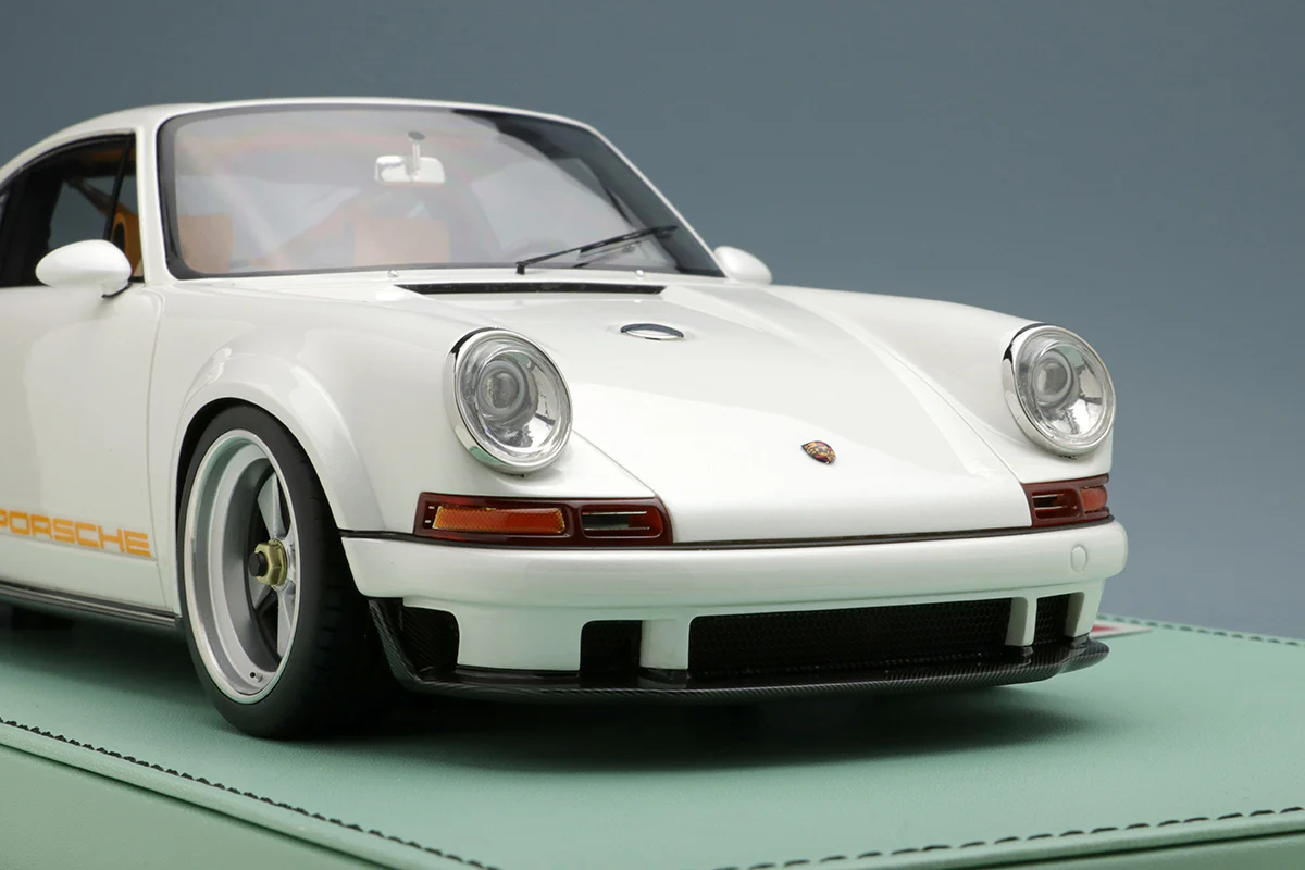 EIDOLON 1:18 Porsche 911 (964) Singer DLS 2018 in Pearl White - Image 8