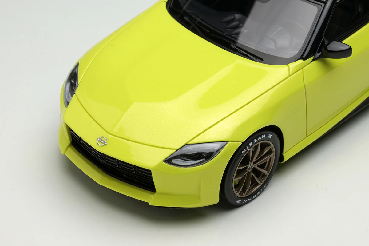 Make Up Co., Ltd. / EIDOLON 1:43 Nissan Fairlady Z Prototype 2020 in Ikazuchi Yellow - Image 4