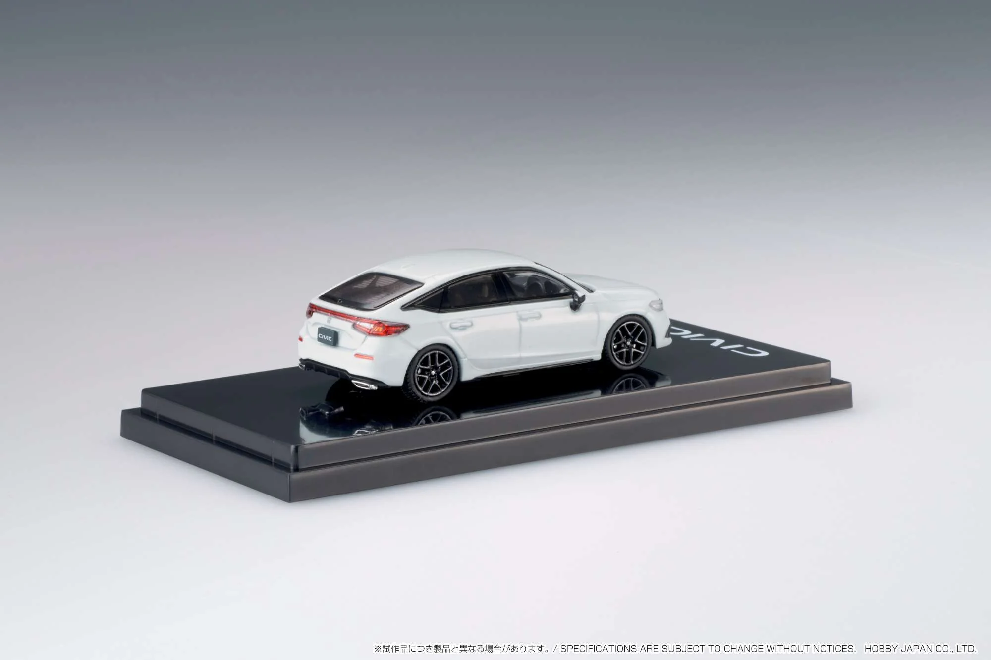 Hobby Japan 1:64 Honda Civic (FL1) in Platinum White Pearl - Image 2