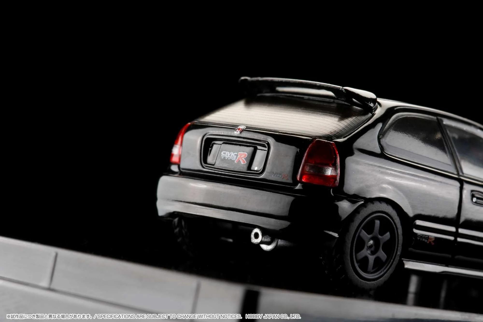 Hobby Japan 1:64 Honda Civic Type-R (EK9) Customized Version with Engine Display in Starlight Black Pearl - Image 7