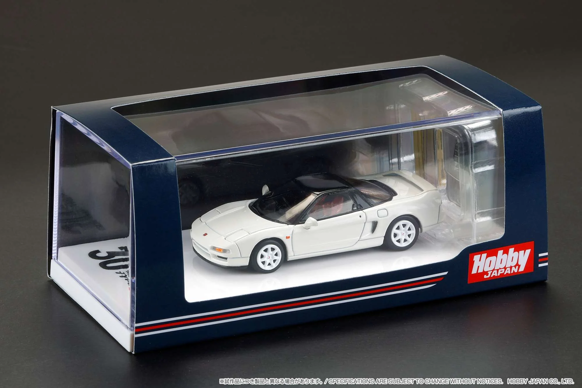 Hobby Japan 1:64 Honda NSX (NA1) Type R 1994 with Engine Display Model / Type R 30th Anniversary in Championship White - Image 5
