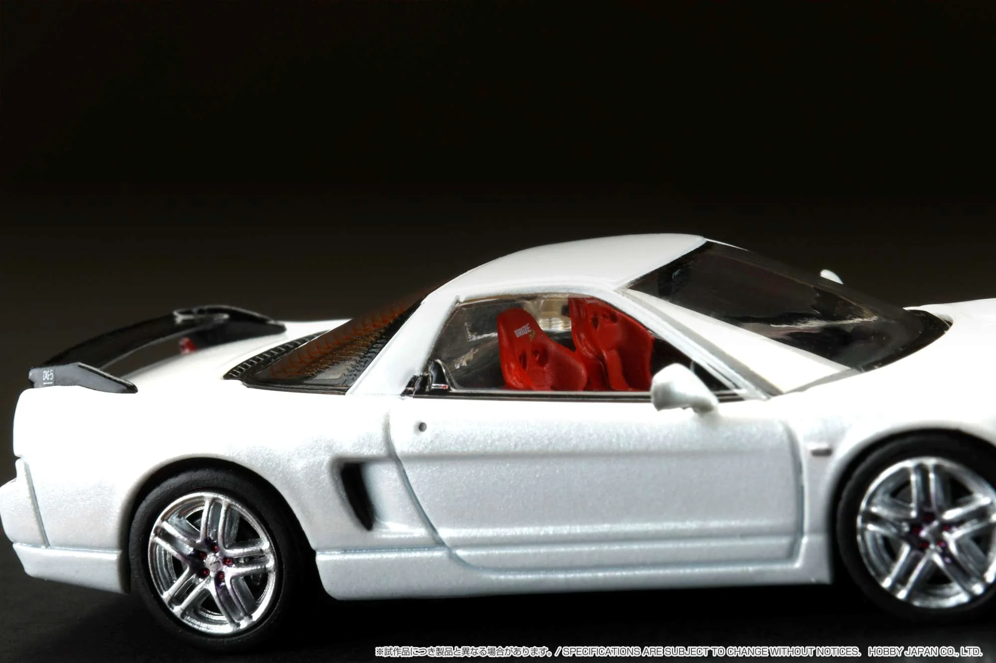 Hobby Japan 1:64 Honda NSX-R (NA2) DK Tsuchiya Spec in Pearl White - Image 7