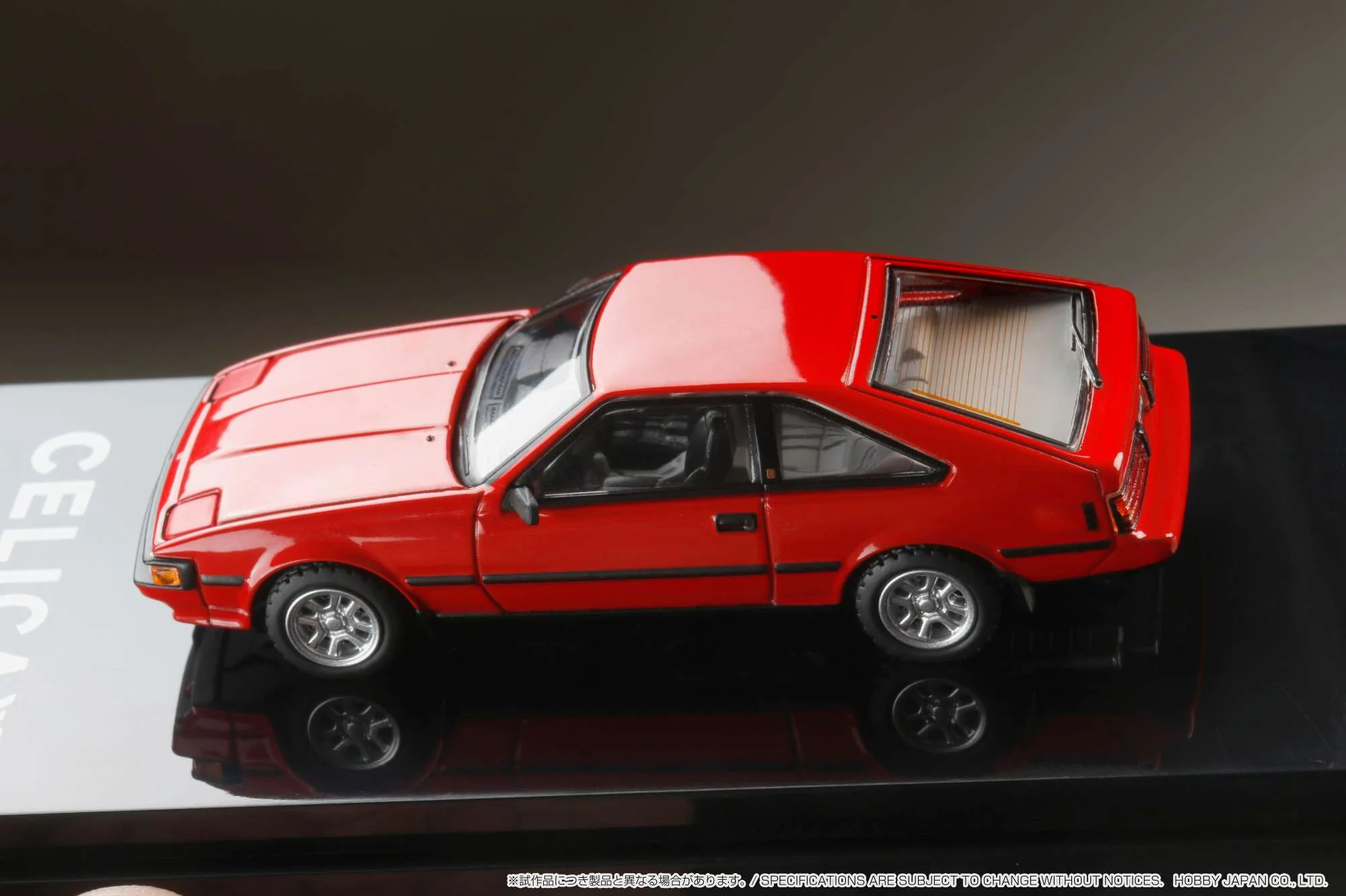 Hobby Japan 1:64 Toyota Celica XX 2800GT (A60) 1983 in Super Red - Image 5