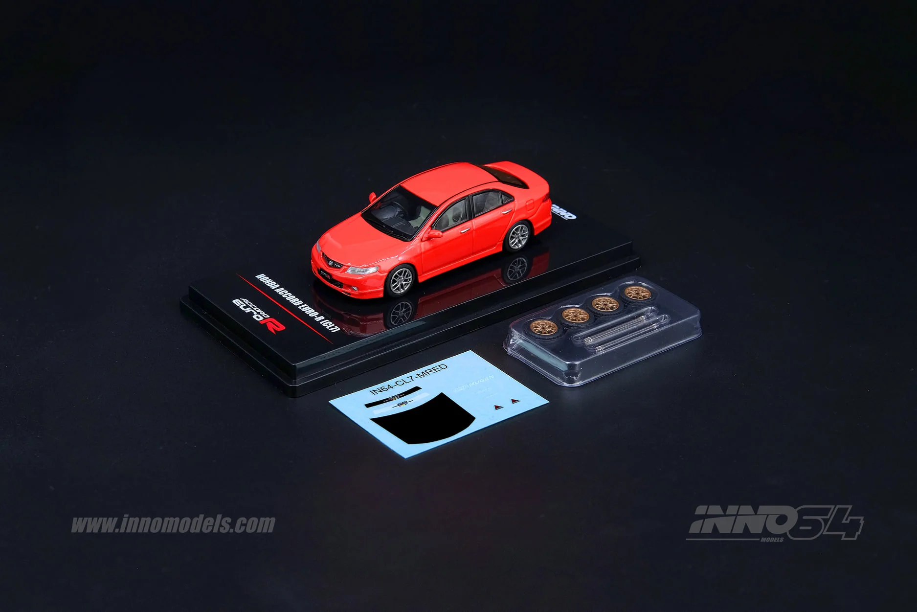 INNO Models 1:64 Honda Accord Euro-R (CL7) Milano Red - Image 3