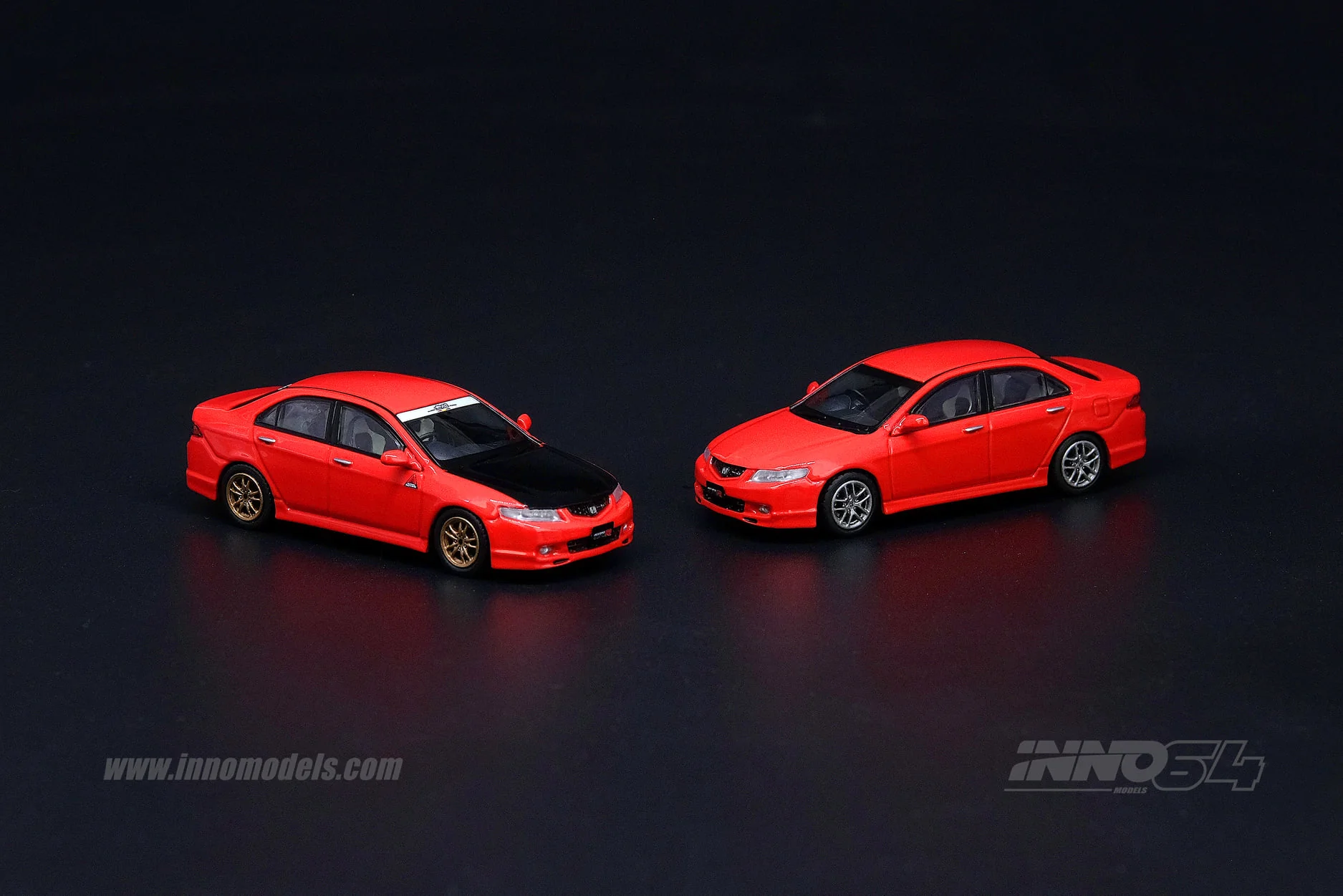INNO Models 1:64 Honda Accord Euro-R (CL7) Milano Red - Image 4
