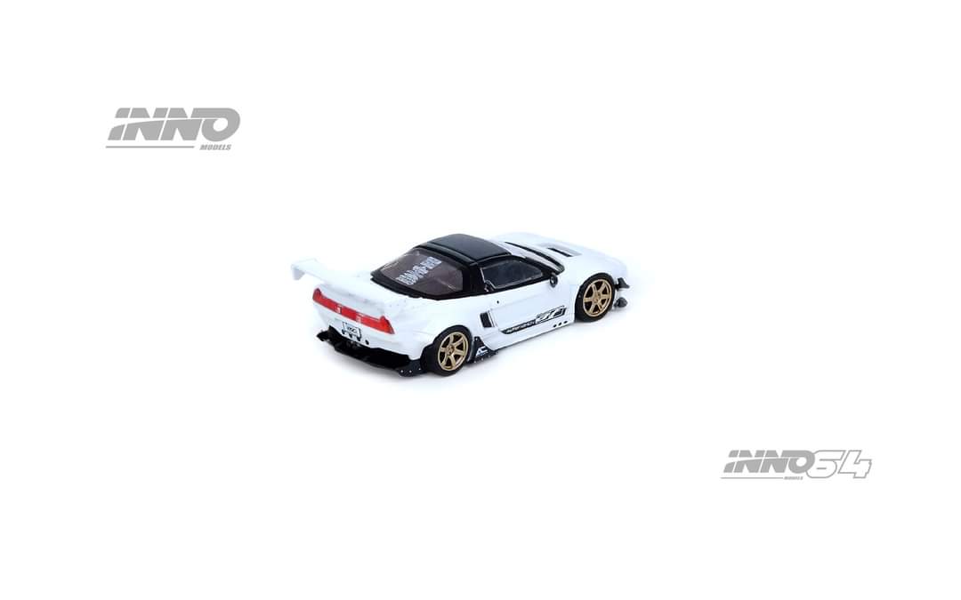 INNO64 1:64 Honda NSX (NA1) Auto Fashion Rocket Bunny V2 Aero in White - Image 4