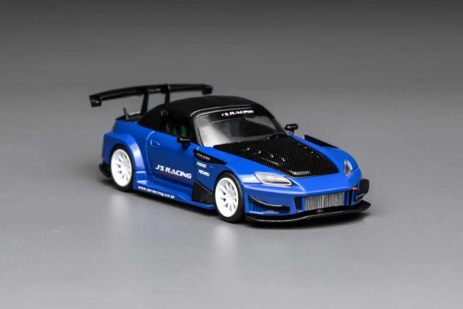 *PREORDER*MotorHelix 1:64 Honda S2000 J’s Racing in Apex Blue Pearl - Image 2