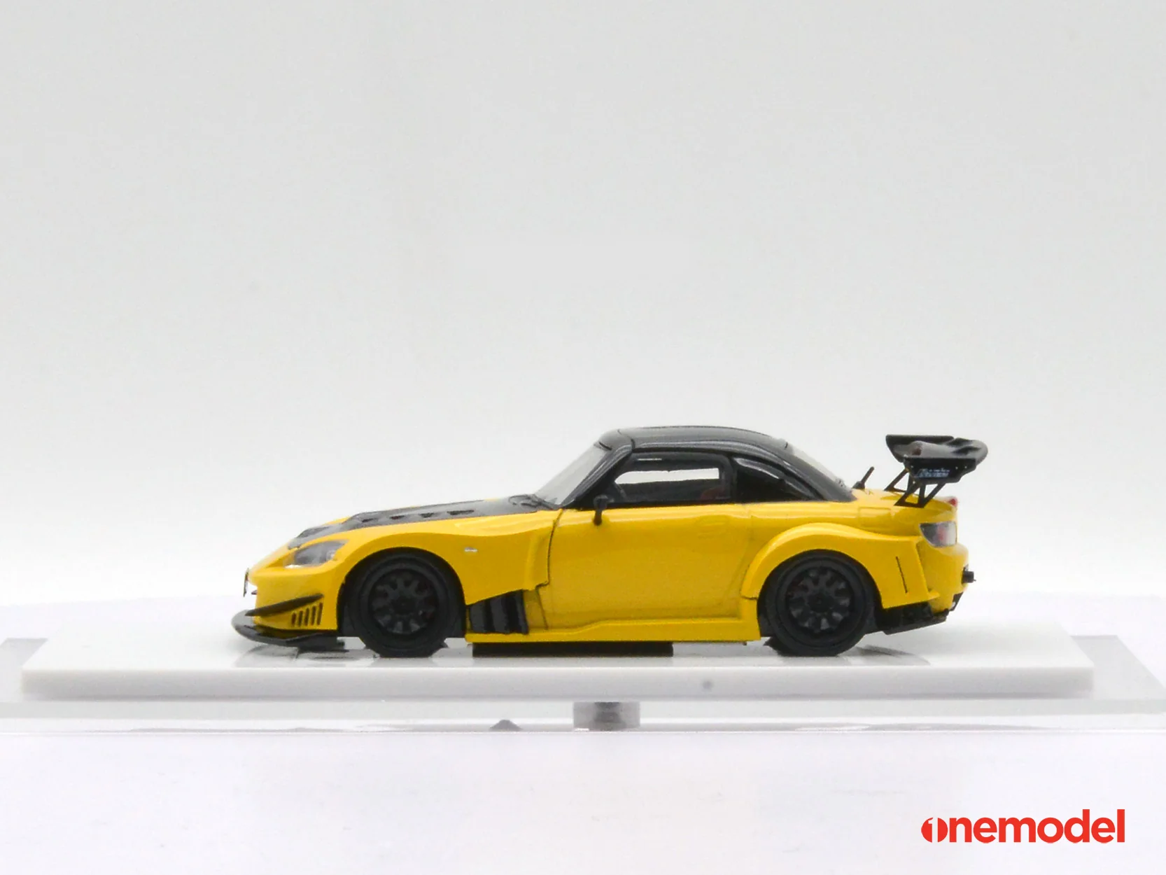 One Model 1:64 Honda S2000 J's Racing in Yellow - Image 2