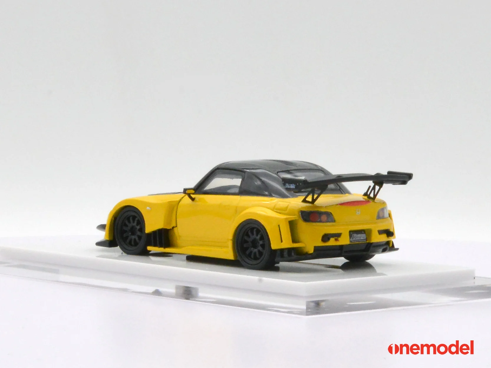 One Model 1:64 Honda S2000 J's Racing in Yellow - Image 3