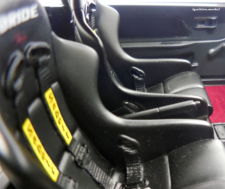 Ignition Model 1:18 Honda Civic (EF9) in Black - Image 11
