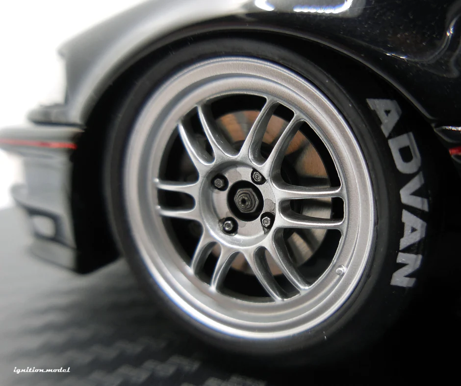 Ignition Model 1:18 Honda Civic (EF9) in Black - Image 3
