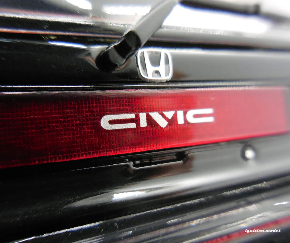 Ignition Model 1:18 Honda Civic (EF9) in Black - Image 8