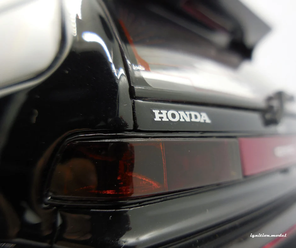 Ignition Model 1:18 Honda Civic (EF9) in Black - Image 9