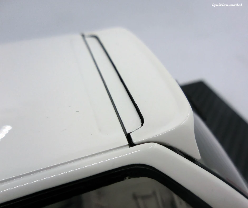 Ignition Model 1:18 Honda Civic (EF9) in White - Image 6