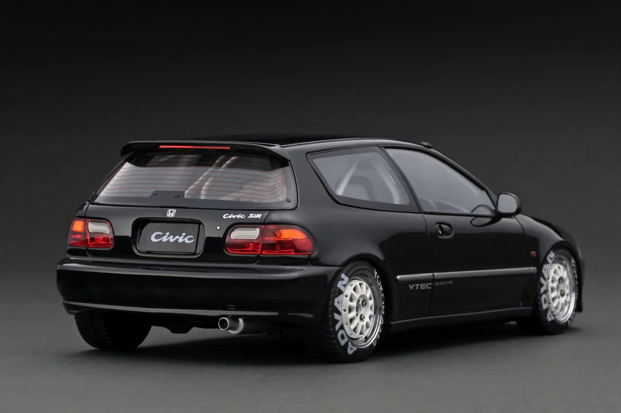 Ignition Model 1:18 Honda Civic (EG6) in Black - Image 2